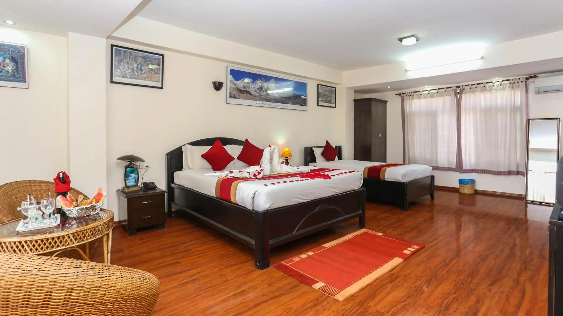 Thamel Eco Resort Kathmandu 4*,